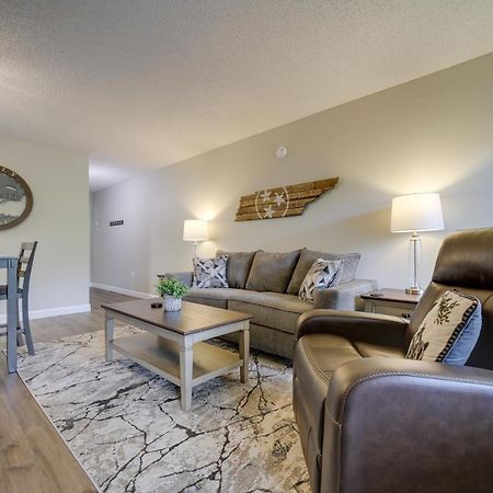 Stylish Gatlinburg Condo With Pool Walk Downtown! Экстерьер фото